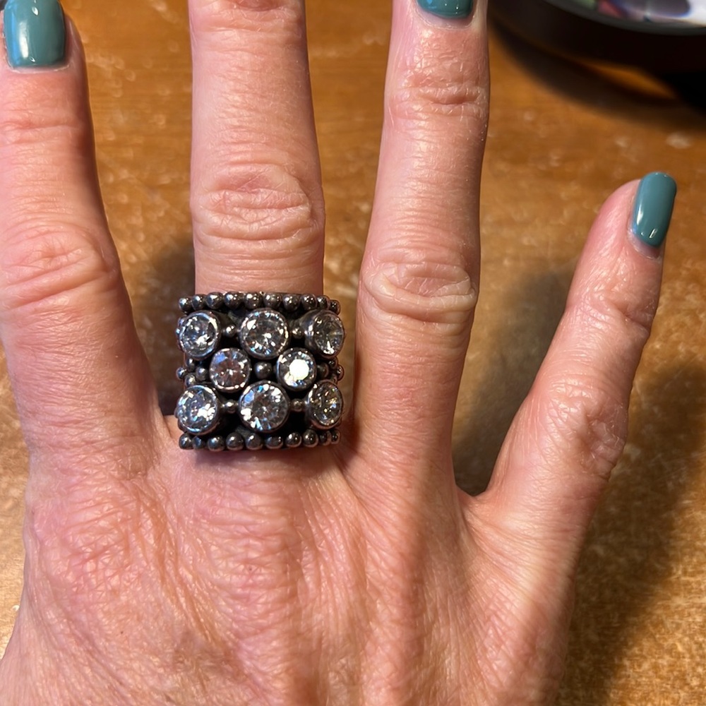 KumKum sterling silver ring size 8